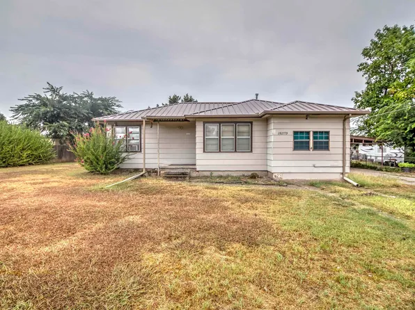 282779 E 1800th Rd, Comanche, OK 73529