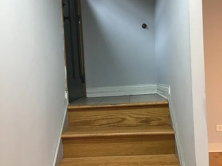 Entry Stairway