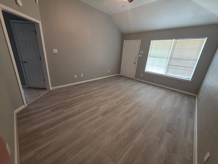 3800 Littleleaf Ct #A — Photo 8