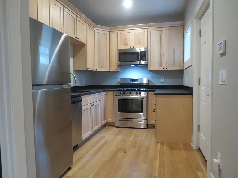 1786 W 44th St — Photo 2