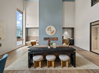 Hue Apartments, Redmond, WA 98052