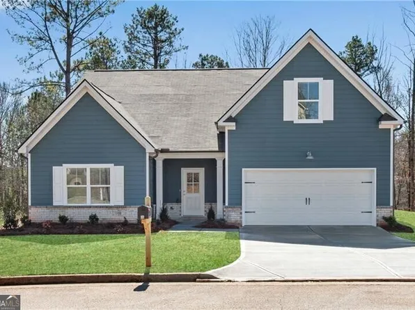 36 Crystal Ln, Commerce, GA 30529