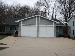 3901 Gettysburg St, Midland, MI 48642