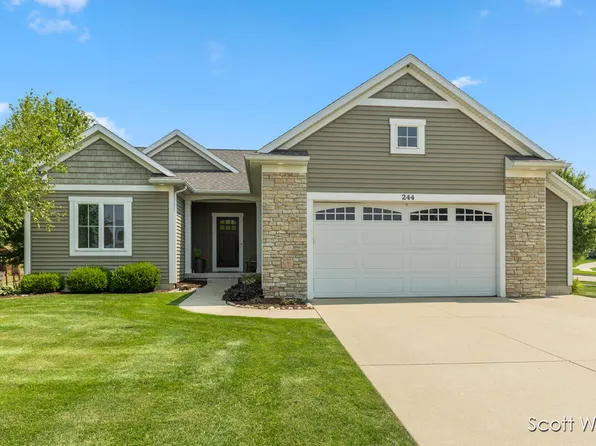 244 Rosebud Ln SW, Grand Rapids, MI 49534