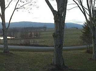 963 Russell Ridge Rd, Crossville, TN 38555