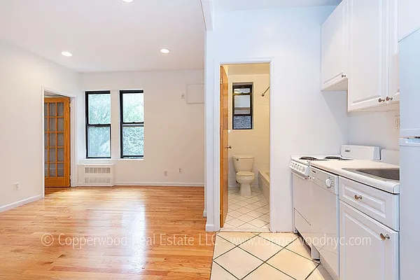 Rented by Copperwood Real Estate | media 15