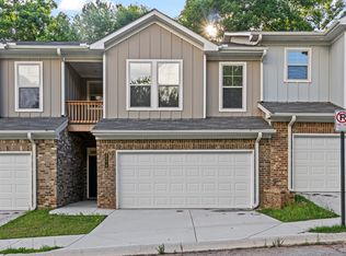 2574 Mills Commons Dr, Decatur, GA 30034
