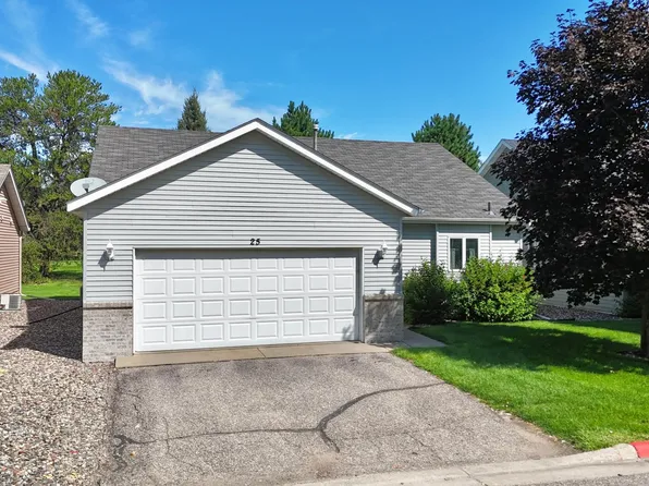 25 Pine Tree Ct, Sartell, MN 56377