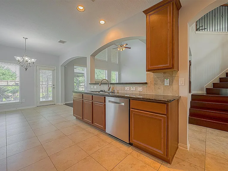 25907 Pebble Terrane Ln — Photo 19