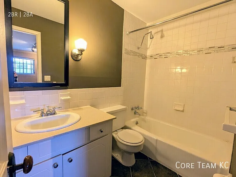 4433 Jarboe St #1 — Photo 7