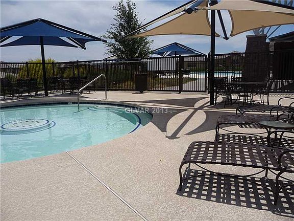 2nd image of 10603 Country Knoll Way