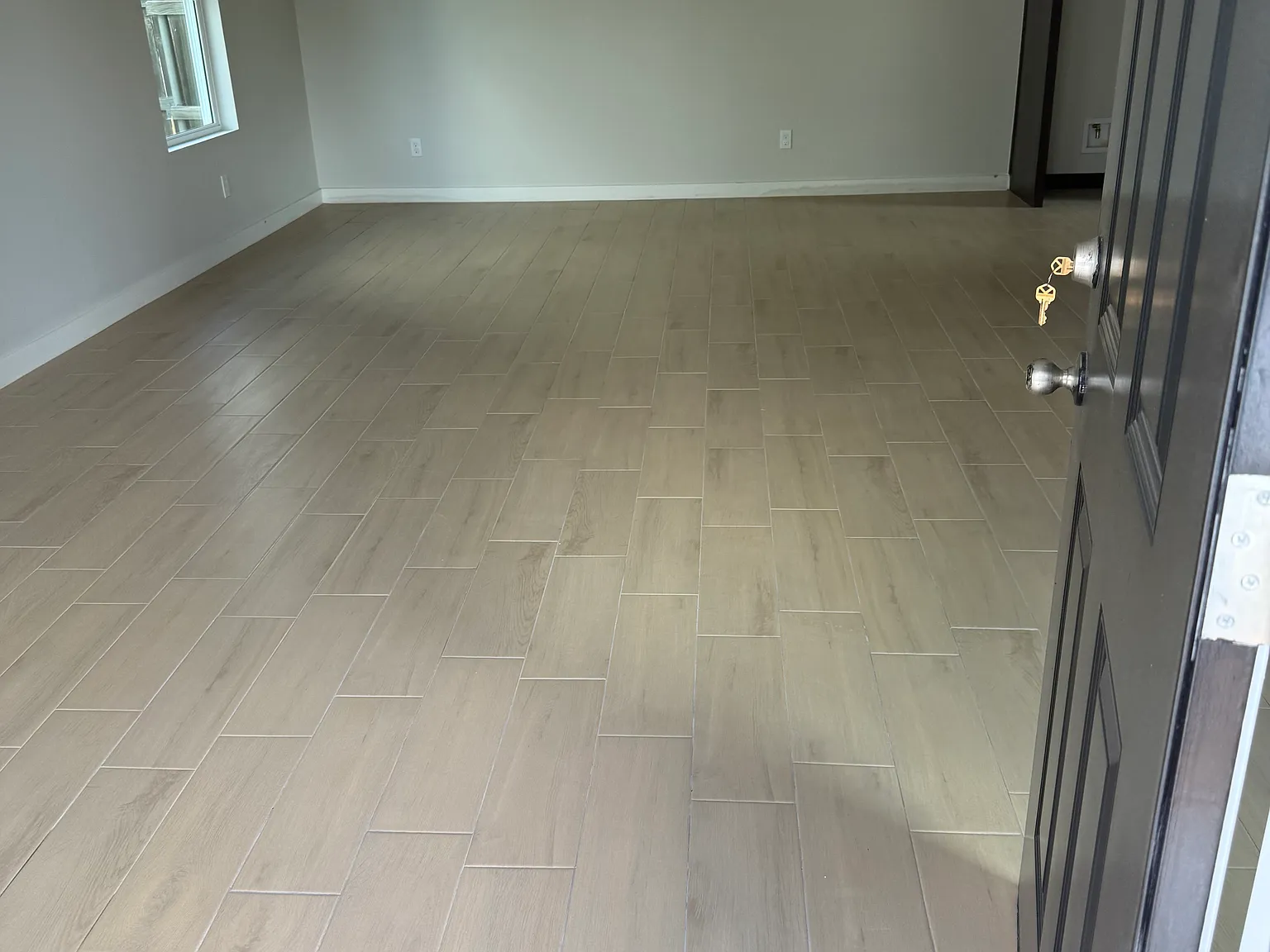 2 bed, 2.5 bath, 1248 sqft, $1,300 — Photo 2
