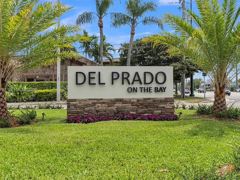 18071 Biscayne Blvd #603 — Photo 33