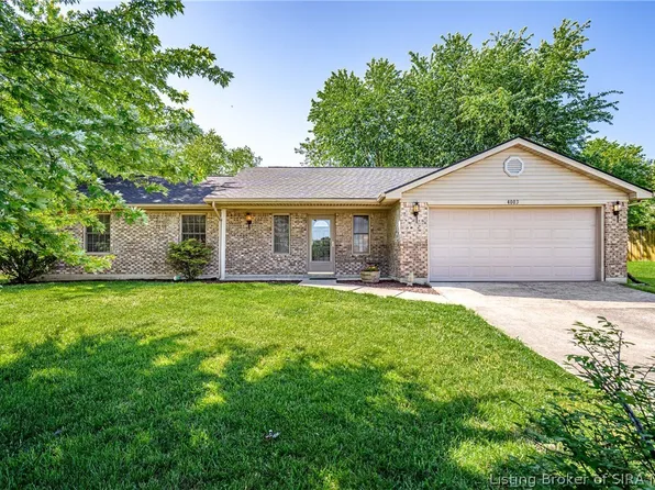 4003 Crimson Point Drive, Jeffersonville, IN 47130
