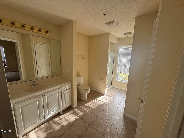 2511 Huntscroft Ln #101 — Photo 9