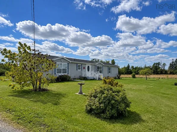 950 Brule Shore Rd, Colchester, NS B0K 1V0