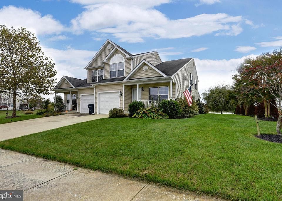 1st image of 242 Avonbridge Dr