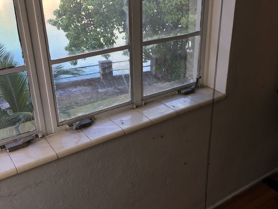 2nd image of 1145 Marseille Dr