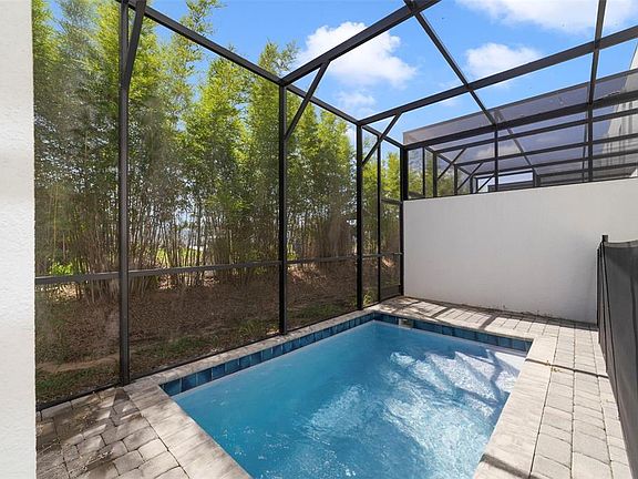 2nd image of 340 FAMAGUSTA DRIVE