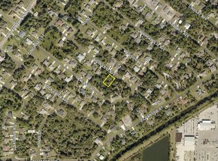 12 Nicollett Ave, North Pt, FL 34286