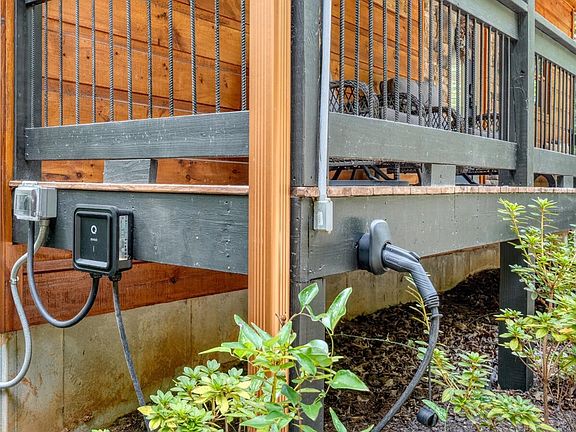 27th image of this home