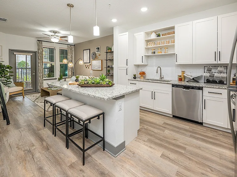 Modern Eat-In Kitchens