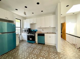 414 78th St FLOOR 2, Brooklyn, NY 11209