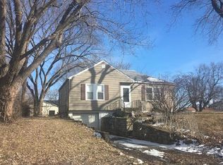 3235 S Cedar Ave, Independence, MO 64052