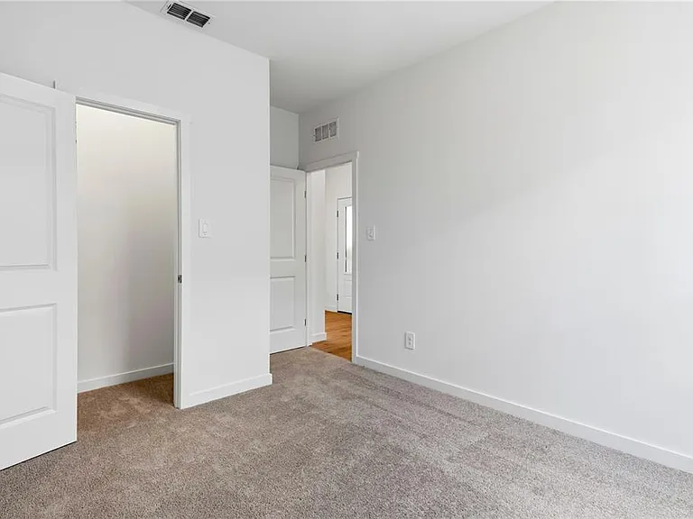 5550 Guava Ct — Photo 4