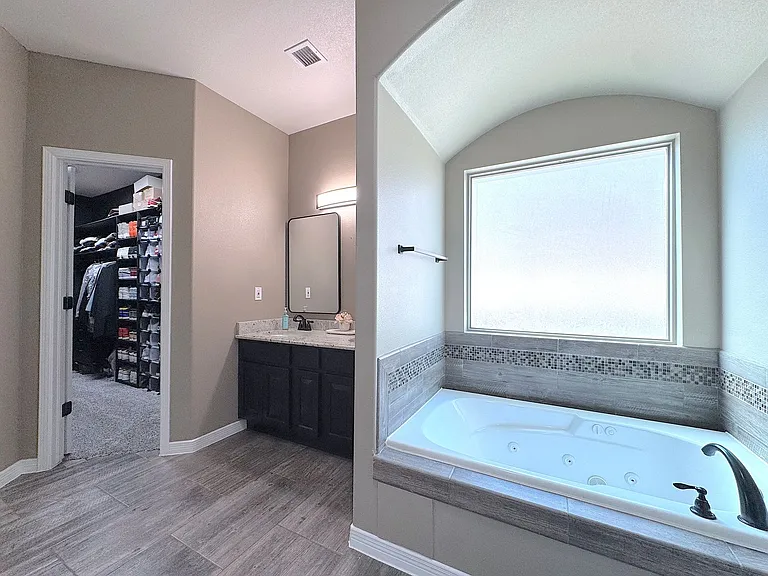 809 Angram Pl — Photo 13