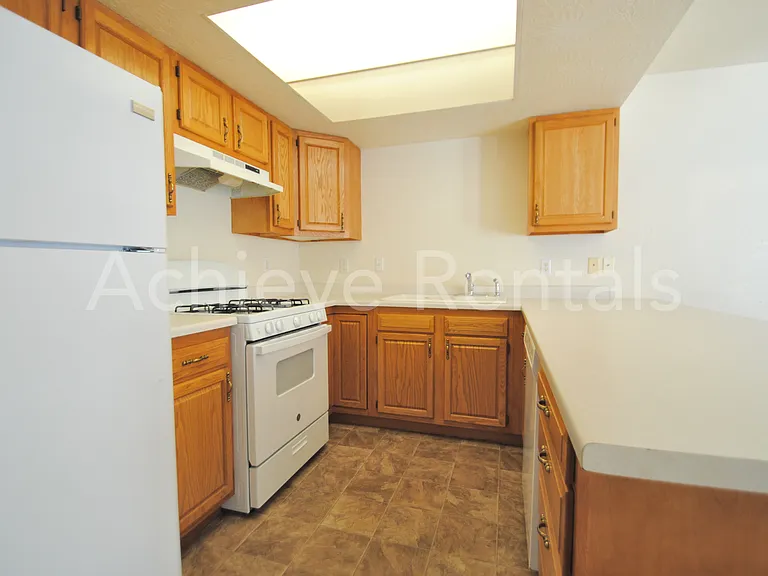 91 Penny Ln — Photo 5