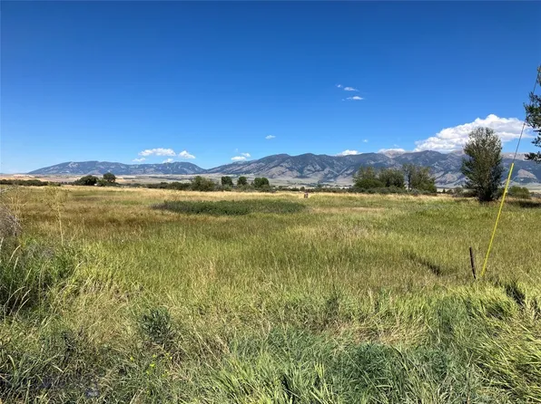 Hamilton Rd, Belgrade, MT 59714