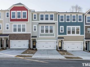 2803 Macbeth Ln, Apex, NC 27502