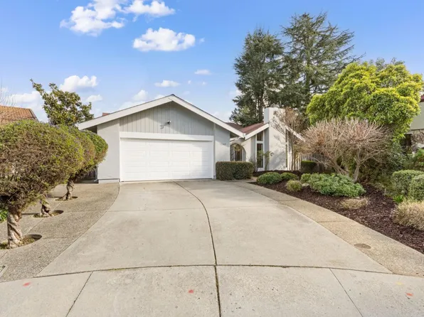 10142 Parlett Pl, Cupertino, CA 95014