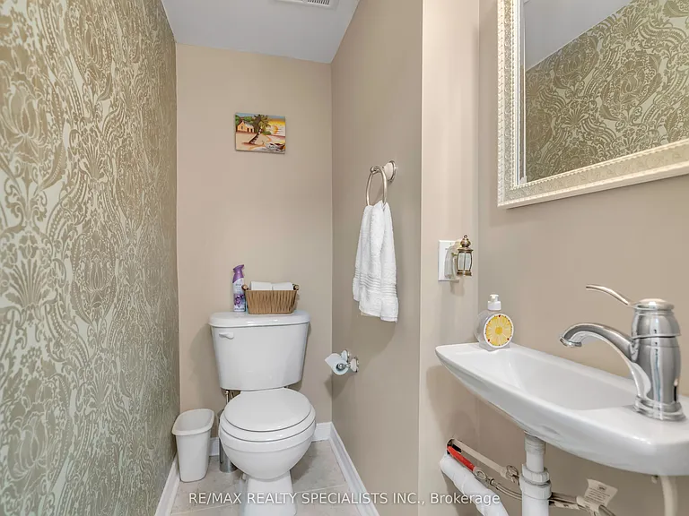 54 E Liberty St #1013 — Photo 5