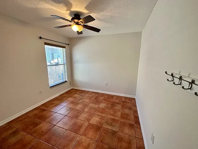 4627 Eaglet Ln — Photo 14