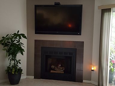 Fireplace & updated fixtures
