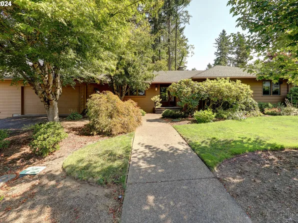 4270 SW 75th Ave, Portland, OR 97225