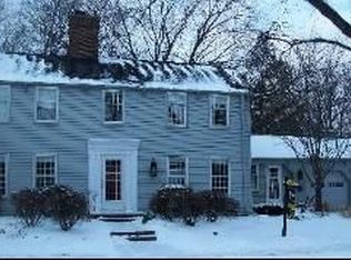 1041 N West St, Naperville, IL 60563