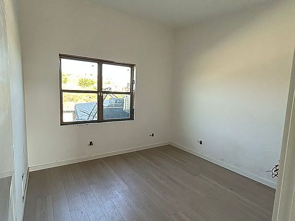 5th image of 4803 County Road 3300