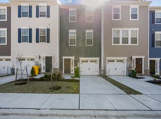 915 Dorchester Cove Rd, Hanover, MD 21076