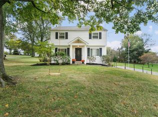 1553 Crestview Dr, Pittsburgh, PA 15237