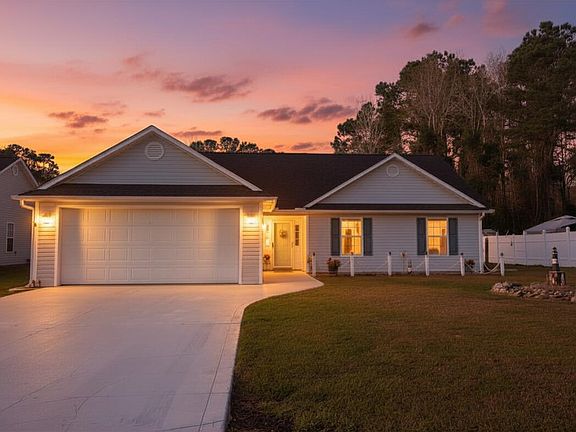 2nd image of 412 Plymouth Loop