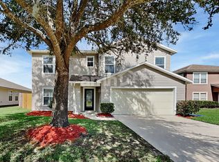 1275 Sunray Ct, Jacksonville, FL 32218