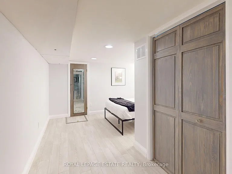 27 Sycamore Pl — Photo 30