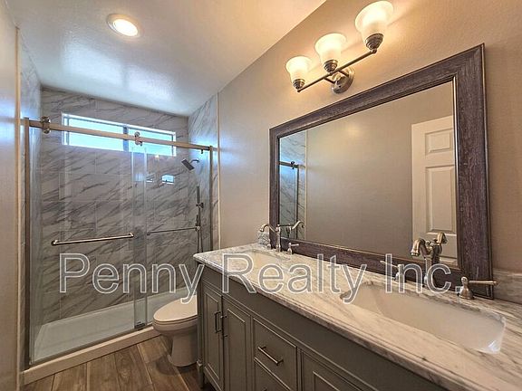 4th image of 8237 Vernier Dr