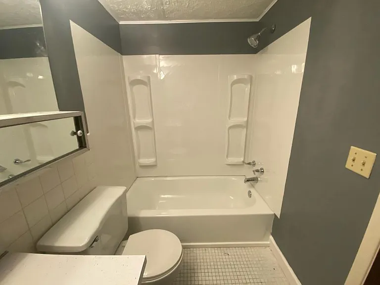 438 Fleeter Ct #43 — Photo 5