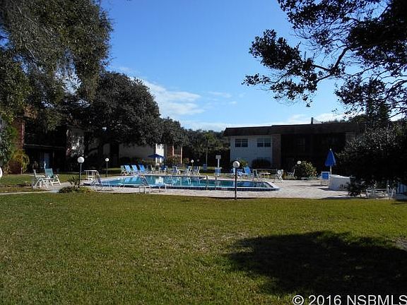 3rd image of 3800 Saxon Dr APT 22B