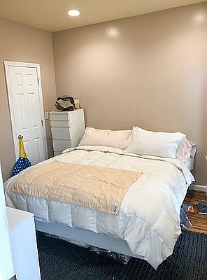 5th image of 4418 30th Ave APT 3