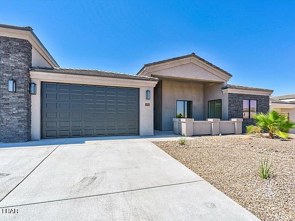 4th image of 1628 E Karen Dr